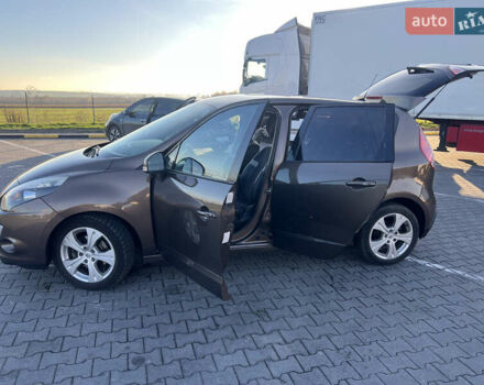 Коричневий Рено Сценік, об'ємом двигуна 1.46 л та пробігом 212 тис. км за 7900 $, фото 17 на Automoto.ua