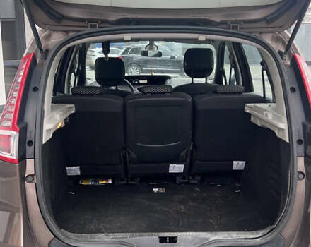 Коричневий Рено Сценік, об'ємом двигуна 1.5 л та пробігом 330 тис. км за 7500 $, фото 8 на Automoto.ua