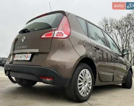 Коричневый Рено Сценик, объемом двигателя 1.6 л и пробегом 120 тыс. км за 8350 $, фото 30 на Automoto.ua