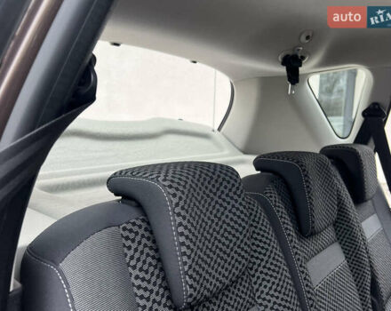 Коричневый Рено Сценик, объемом двигателя 1.6 л и пробегом 120 тыс. км за 8350 $, фото 104 на Automoto.ua