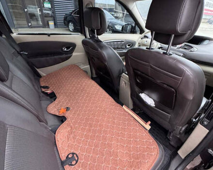 Коричневий Рено Сценік, об'ємом двигуна 1.46 л та пробігом 236 тис. км за 7999 $, фото 12 на Automoto.ua