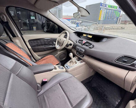 Коричневий Рено Сценік, об'ємом двигуна 1.46 л та пробігом 236 тис. км за 7999 $, фото 13 на Automoto.ua