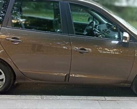 Коричневий Рено Сценік, об'ємом двигуна 1.5 л та пробігом 281 тис. км за 8200 $, фото 11 на Automoto.ua