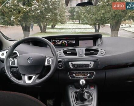 Коричневый Рено Сценик, объемом двигателя 1.5 л и пробегом 208 тыс. км за 7999 $, фото 17 на Automoto.ua