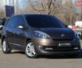 Коричневый Рено Сценик, объемом двигателя 1.6 л и пробегом 322 тыс. км за 8900 $, фото 1 на Automoto.ua