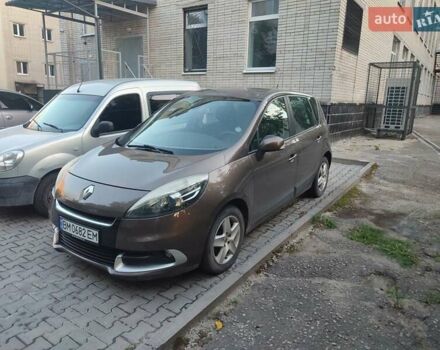 Коричневый Рено Сценик, объемом двигателя 1.46 л и пробегом 218 тыс. км за 8600 $, фото 6 на Automoto.ua