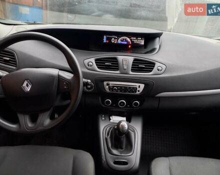 Коричневый Рено Сценик, объемом двигателя 1.5 л и пробегом 202 тыс. км за 9000 $, фото 9 на Automoto.ua