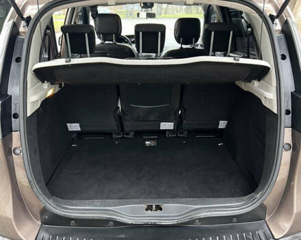 Коричневий Рено Сценік, об'ємом двигуна 1.46 л та пробігом 241 тис. км за 7350 $, фото 18 на Automoto.ua