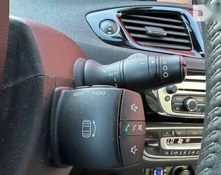 Коричневий Рено Сценік, об'ємом двигуна 1.6 л та пробігом 234 тис. км за 9500 $, фото 29 на Automoto.ua