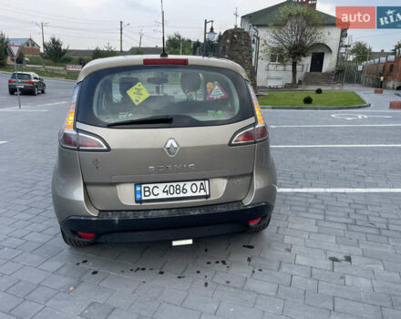 Коричневий Рено Сценік, об'ємом двигуна 1.46 л та пробігом 295 тис. км за 6500 $, фото 2 на Automoto.ua