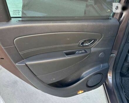 Коричневий Рено Сценік, об'ємом двигуна 1.6 л та пробігом 234 тис. км за 9500 $, фото 24 на Automoto.ua