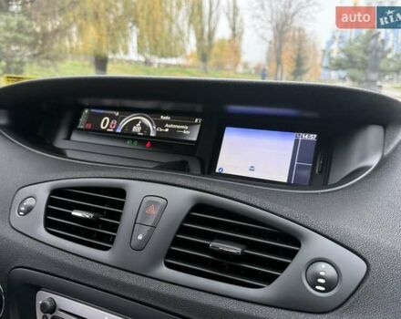 Коричневый Рено Сценик, объемом двигателя 1.6 л и пробегом 129 тыс. км за 9300 $, фото 61 на Automoto.ua