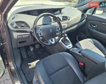 Коричневый Рено Сценик, объемом двигателя 1.5 л и пробегом 273 тыс. км за 7900 $, фото 22 на Automoto.ua