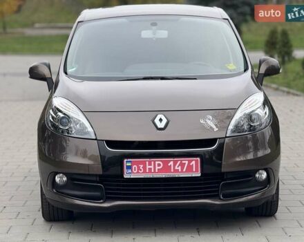 Коричневый Рено Сценик, объемом двигателя 1.6 л и пробегом 129 тыс. км за 9300 $, фото 2 на Automoto.ua
