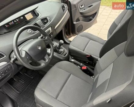 Коричневый Рено Сценик, объемом двигателя 1.6 л и пробегом 129 тыс. км за 9300 $, фото 74 на Automoto.ua