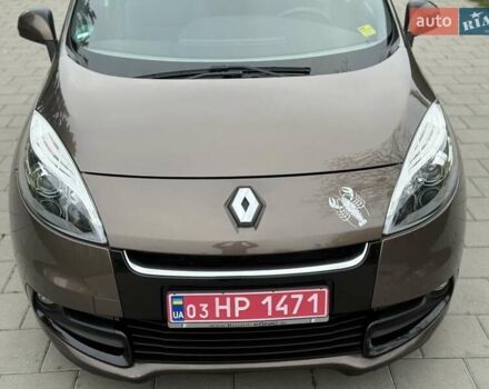 Коричневый Рено Сценик, объемом двигателя 1.6 л и пробегом 129 тыс. км за 9300 $, фото 21 на Automoto.ua