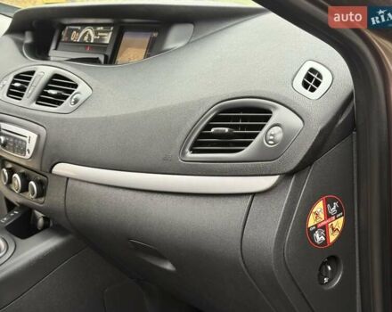 Коричневый Рено Сценик, объемом двигателя 1.6 л и пробегом 129 тыс. км за 9300 $, фото 56 на Automoto.ua