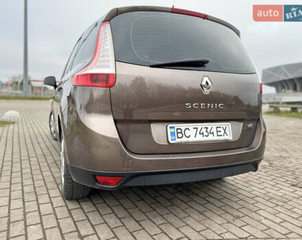 Коричневый Рено Сценик, объемом двигателя 1.46 л и пробегом 255 тыс. км за 7500 $, фото 25 на Automoto.ua