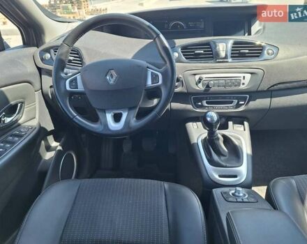 Коричневый Рено Сценик, объемом двигателя 1.5 л и пробегом 273 тыс. км за 7900 $, фото 27 на Automoto.ua