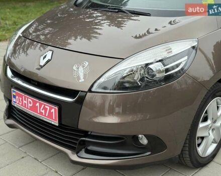 Коричневый Рено Сценик, объемом двигателя 1.6 л и пробегом 129 тыс. км за 9300 $, фото 18 на Automoto.ua