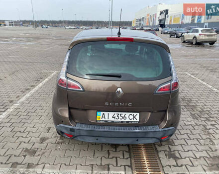 Коричневий Рено Сценік, об'ємом двигуна 2 л та пробігом 180 тис. км за 7950 $, фото 1 на Automoto.ua