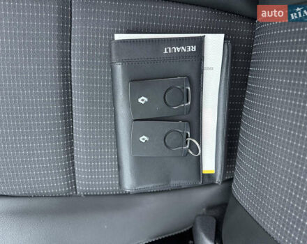 Коричневый Рено Сценик, объемом двигателя 1.6 л и пробегом 190 тыс. км за 10250 $, фото 82 на Automoto.ua