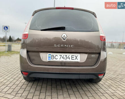 Коричневый Рено Сценик, объемом двигателя 1.46 л и пробегом 255 тыс. км за 7500 $, фото 23 на Automoto.ua