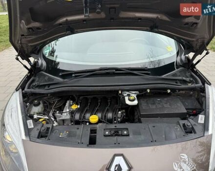 Коричневый Рено Сценик, объемом двигателя 1.6 л и пробегом 129 тыс. км за 9300 $, фото 87 на Automoto.ua