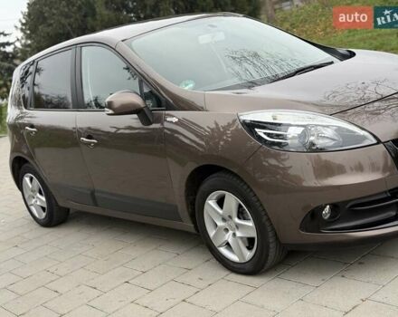 Коричневый Рено Сценик, объемом двигателя 1.6 л и пробегом 129 тыс. км за 9300 $, фото 22 на Automoto.ua