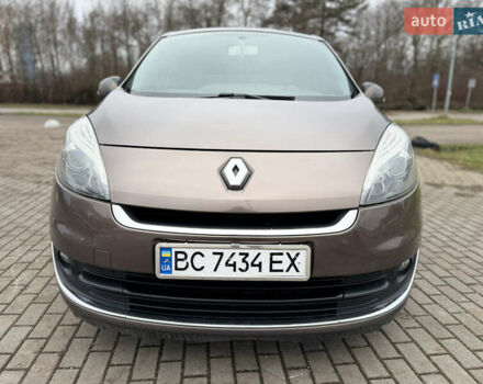 Коричневый Рено Сценик, объемом двигателя 1.46 л и пробегом 255 тыс. км за 7500 $, фото 5 на Automoto.ua