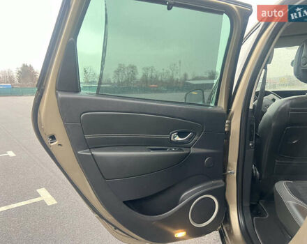 Коричневый Рено Сценик, объемом двигателя 1.6 л и пробегом 225 тыс. км за 10200 $, фото 16 на Automoto.ua