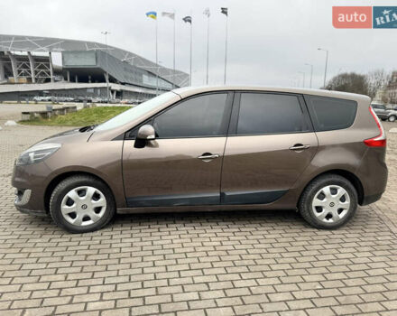 Коричневый Рено Сценик, объемом двигателя 1.46 л и пробегом 255 тыс. км за 7500 $, фото 13 на Automoto.ua