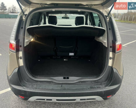 Коричневый Рено Сценик, объемом двигателя 1.6 л и пробегом 225 тыс. км за 10200 $, фото 13 на Automoto.ua