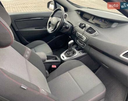 Коричневий Рено Сценік, об'ємом двигуна 2 л та пробігом 180 тис. км за 7950 $, фото 5 на Automoto.ua