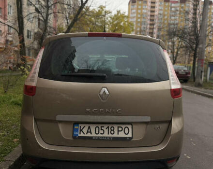 Коричневий Рено Сценік, об'ємом двигуна 1.46 л та пробігом 212 тис. км за 9291 $, фото 3 на Automoto.ua