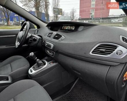 Коричневый Рено Сценик, объемом двигателя 1.46 л и пробегом 163 тыс. км за 10999 $, фото 61 на Automoto.ua