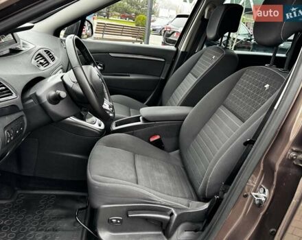 Коричневый Рено Сценик, объемом двигателя 1.46 л и пробегом 163 тыс. км за 10999 $, фото 34 на Automoto.ua