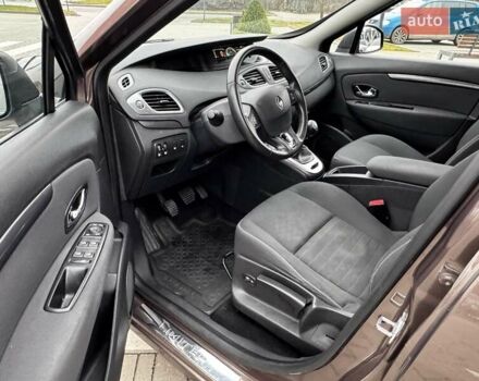 Коричневый Рено Сценик, объемом двигателя 1.46 л и пробегом 163 тыс. км за 10999 $, фото 1 на Automoto.ua