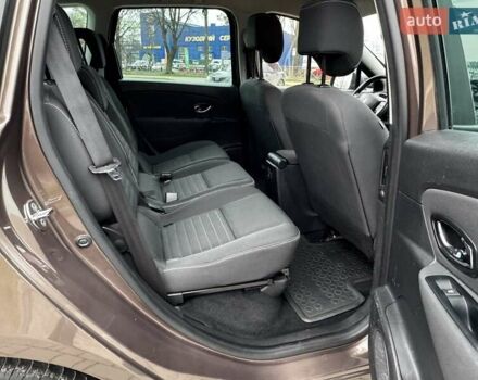 Коричневый Рено Сценик, объемом двигателя 1.46 л и пробегом 163 тыс. км за 10999 $, фото 55 на Automoto.ua