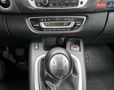 Коричневый Рено Сценик, объемом двигателя 1.46 л и пробегом 163 тыс. км за 10999 $, фото 41 на Automoto.ua