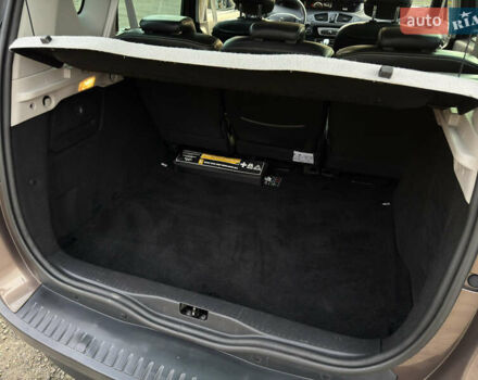 Коричневый Рено Сценик, объемом двигателя 1.5 л и пробегом 240 тыс. км за 10499 $, фото 115 на Automoto.ua