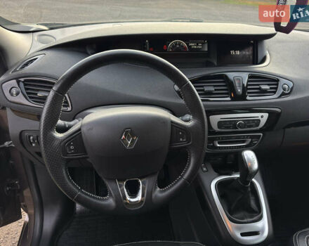 Коричневый Рено Сценик, объемом двигателя 1.5 л и пробегом 240 тыс. км за 10499 $, фото 73 на Automoto.ua