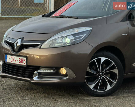 Коричневый Рено Сценик, объемом двигателя 1.5 л и пробегом 240 тыс. км за 10499 $, фото 5 на Automoto.ua