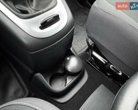 Коричневый Рено Сценик, объемом двигателя 1.46 л и пробегом 163 тыс. км за 10999 $, фото 43 на Automoto.ua