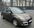 Коричневый Рено Сценик, объемом двигателя 1.4 л и пробегом 195 тыс. км за 4900 $, фото 1 на Automoto.ua