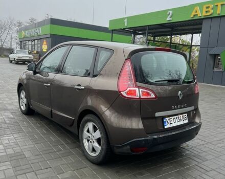 Коричневый Рено Сценик, объемом двигателя 1.4 л и пробегом 195 тыс. км за 4900 $, фото 3 на Automoto.ua