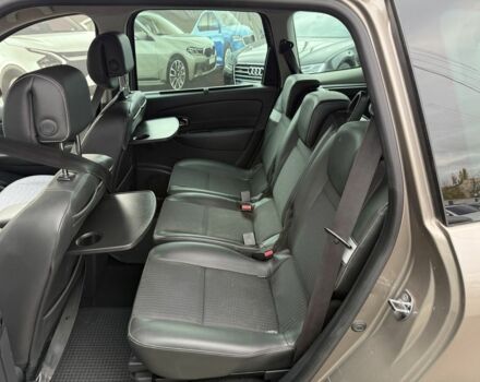 Коричневый Рено Сценик, объемом двигателя 1.5 л и пробегом 215 тыс. км за 9900 $, фото 5 на Automoto.ua