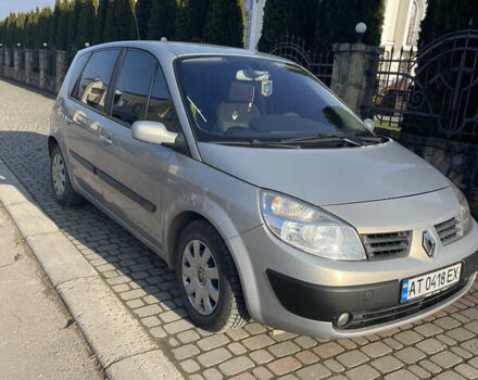 Коричневый Рено Сценик, объемом двигателя 1.6 л и пробегом 258 тыс. км за 4150 $, фото 1 на Automoto.ua