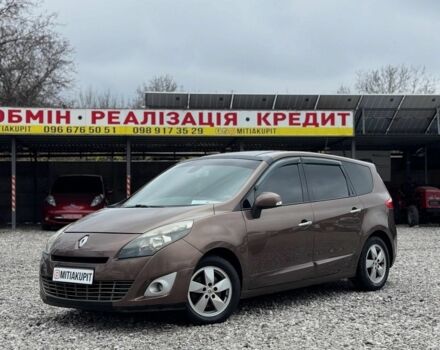 Коричневий Рено Сценік, об'ємом двигуна 0 л та пробігом 200 тис. км за 7000 $, фото 1 на Automoto.ua