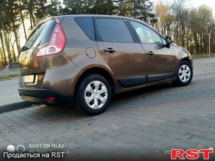 Рено Сценик 2009 в Виннице на Automoto.ua Коричневый Рено Сценик, объемом двигателя 1.5 л и пробегом 270 тыс. км за 7100 $, фото 1 на Automoto.ua